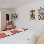 Liiiving In Porto